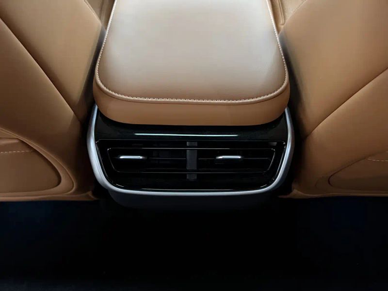 Xpeng g9
