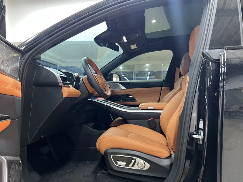 Xpeng g9