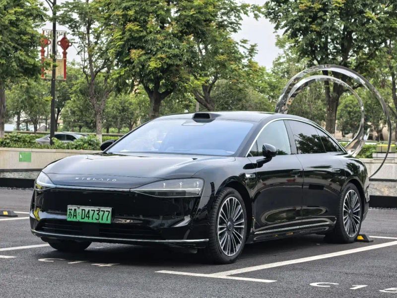Houzer s9