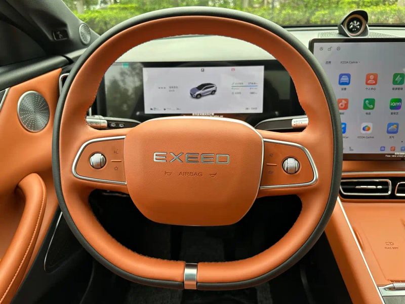 Exeed et5