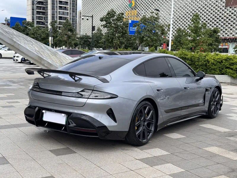 xiaomi su7