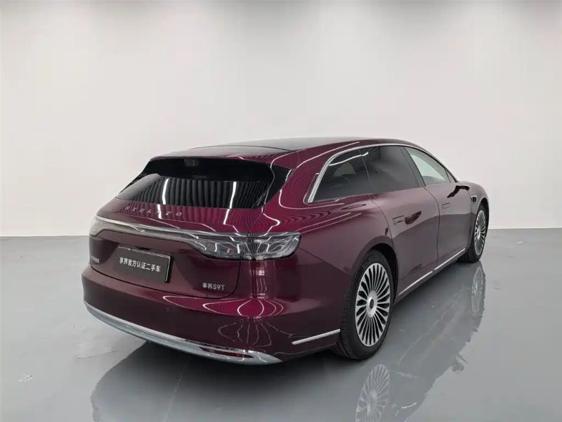 Houzer modelgroup
