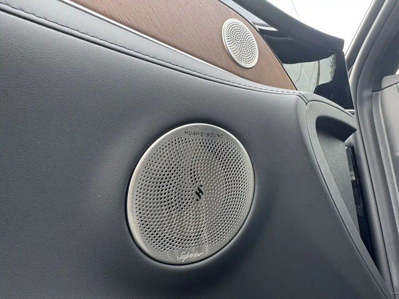 Houzer s9