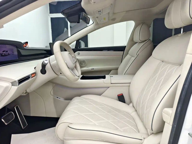 Houzer s9