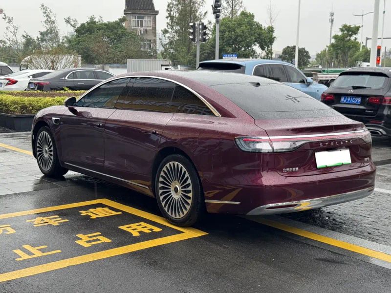 Houzer s9