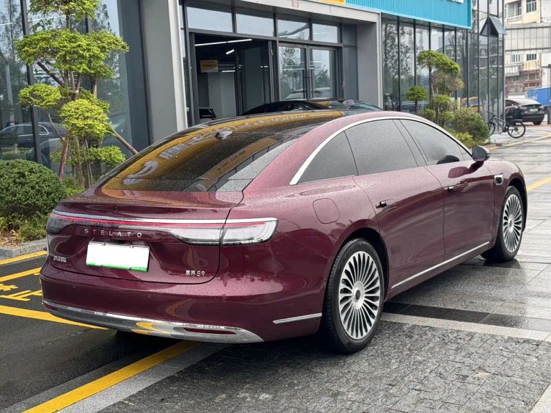 Houzer s9