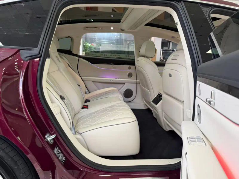 Houzer s9