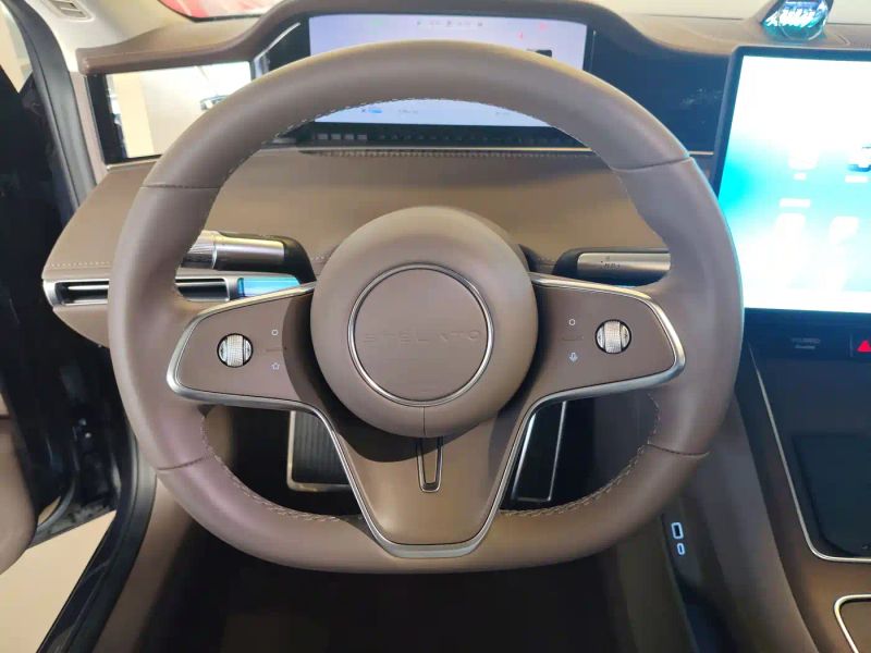 Houzer s9