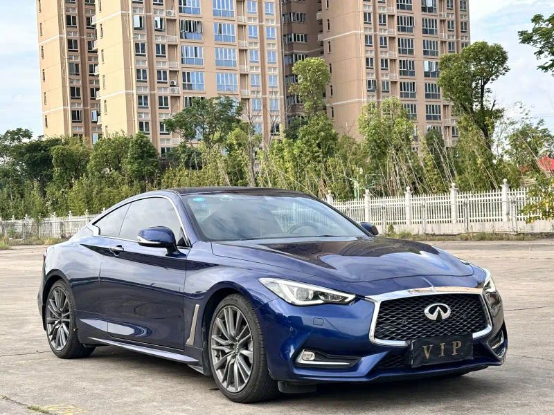Infiniti Q60