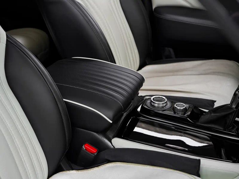 Infiniti QX80