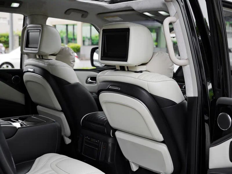 Infiniti QX80