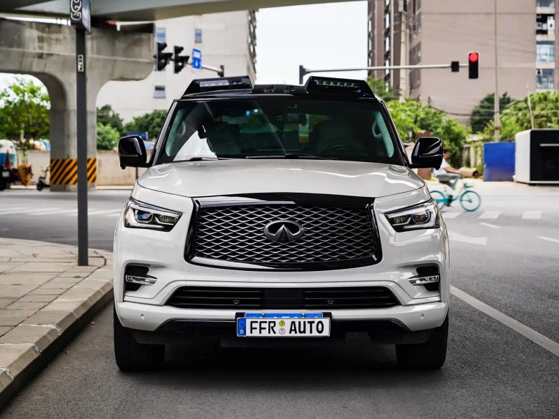 Infiniti QX80