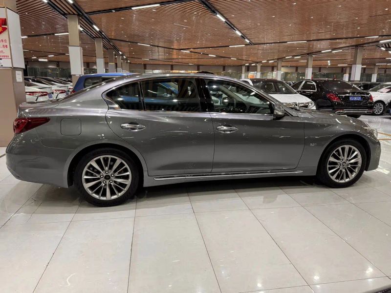 Infiniti q50l