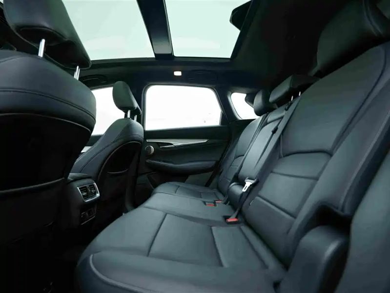 Infiniti QX50