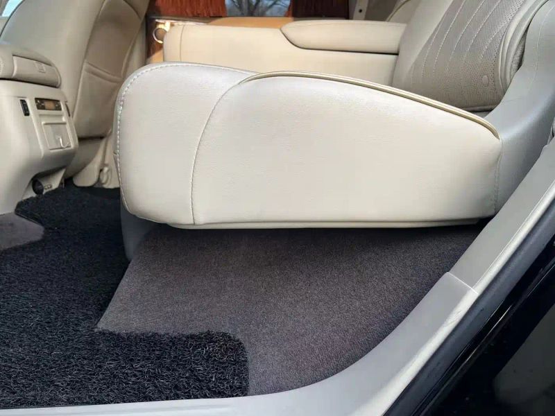 Infiniti QX80