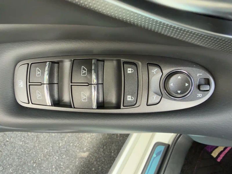 Infiniti q50l
