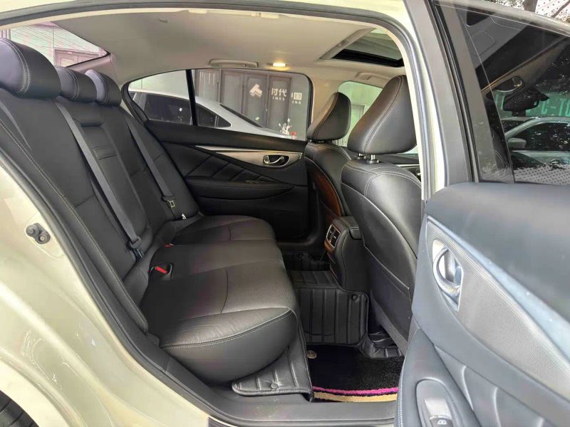 Infiniti q50l
