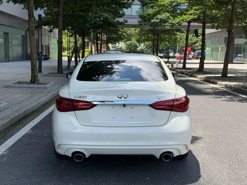Infiniti q50l