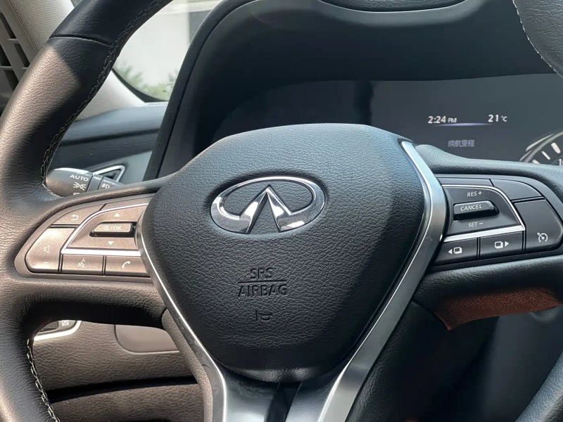 Infiniti q50l