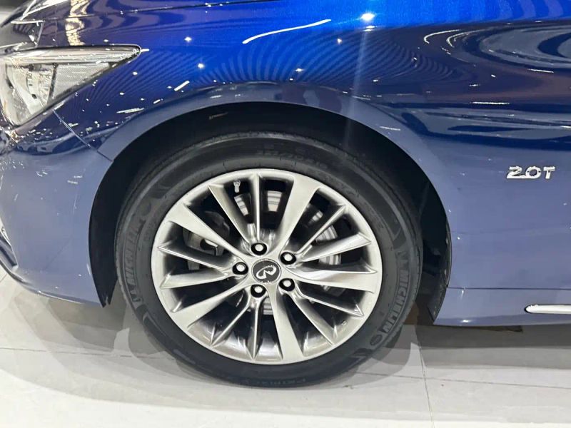 Infiniti q50l