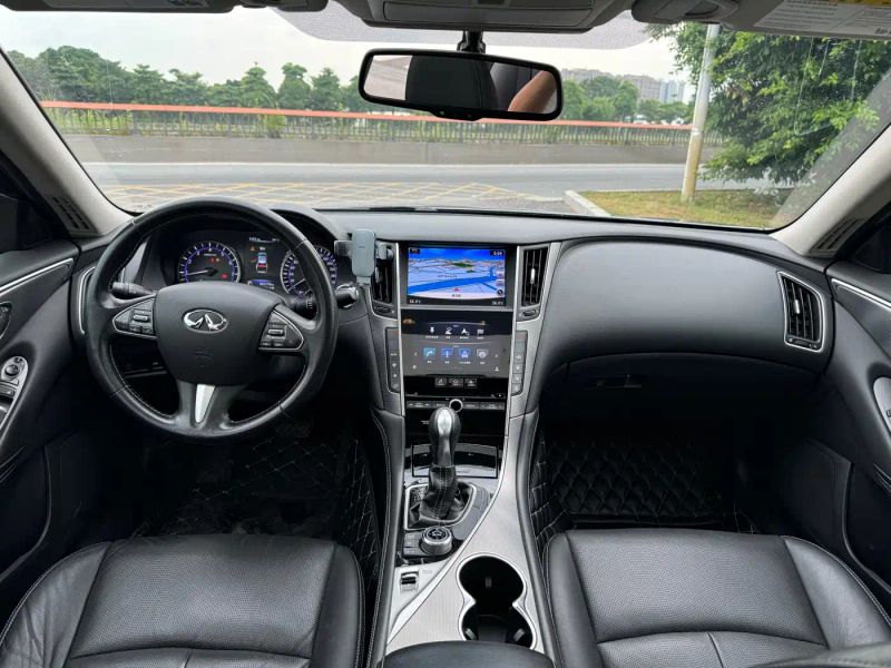 Infiniti q50l