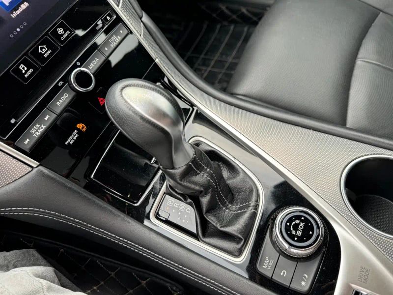 Infiniti q50l