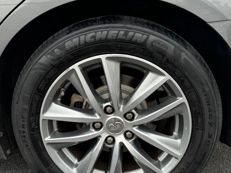 Infiniti q50l