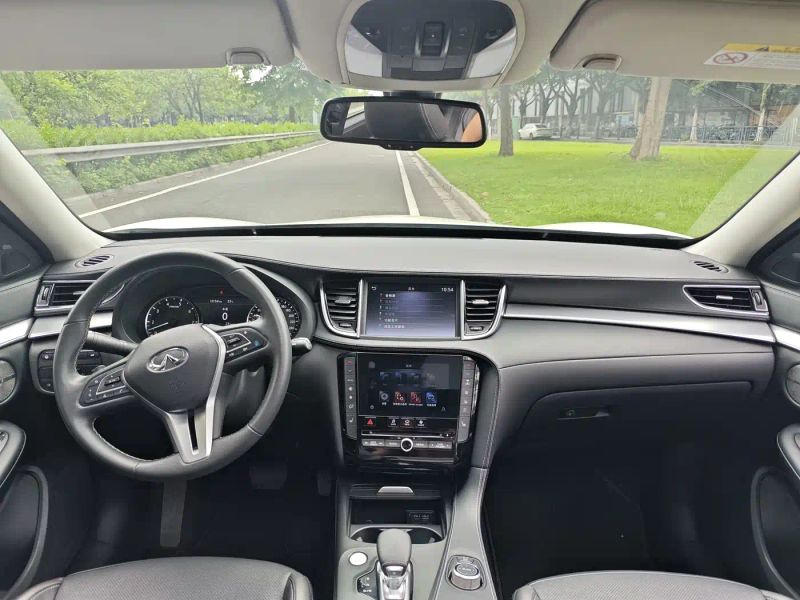 Infiniti QX