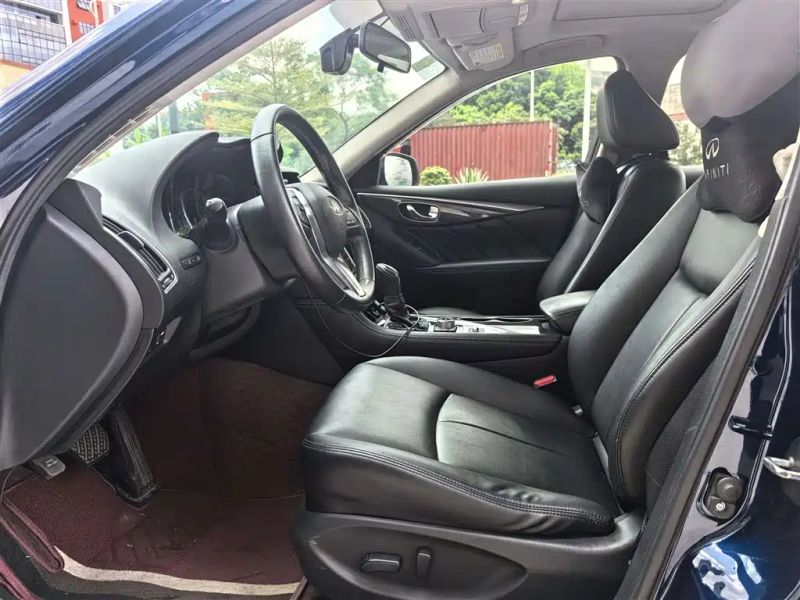 Infiniti q50l