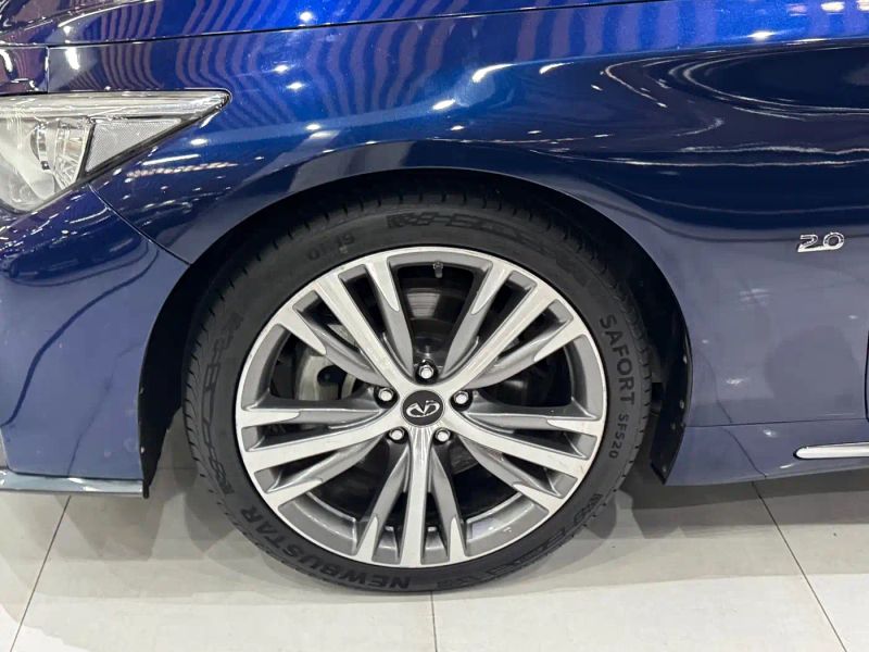 Infiniti q50l