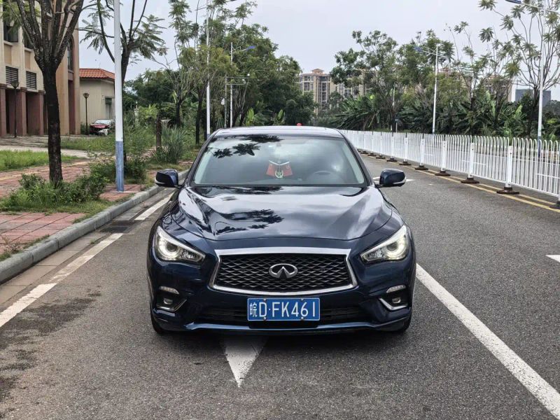 Infiniti q50l