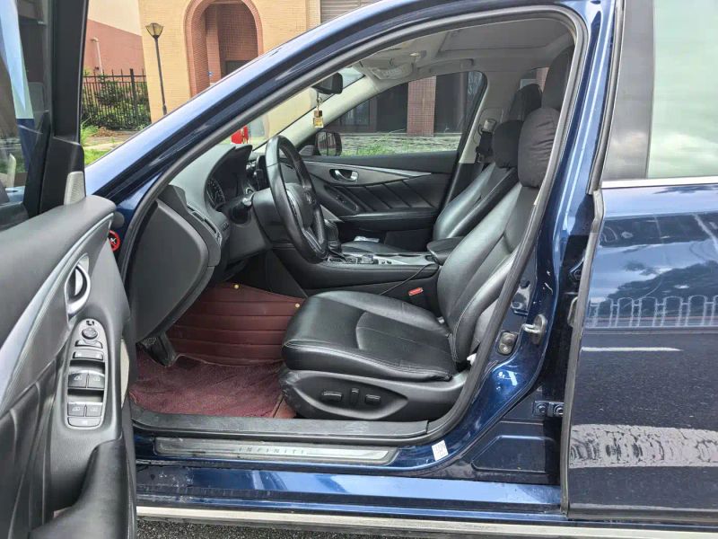 Infiniti q50l