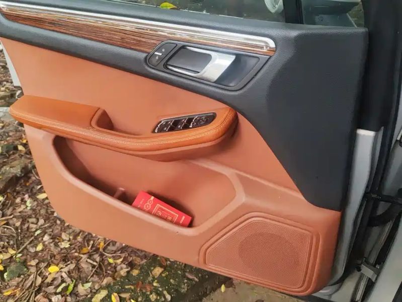 dama suv