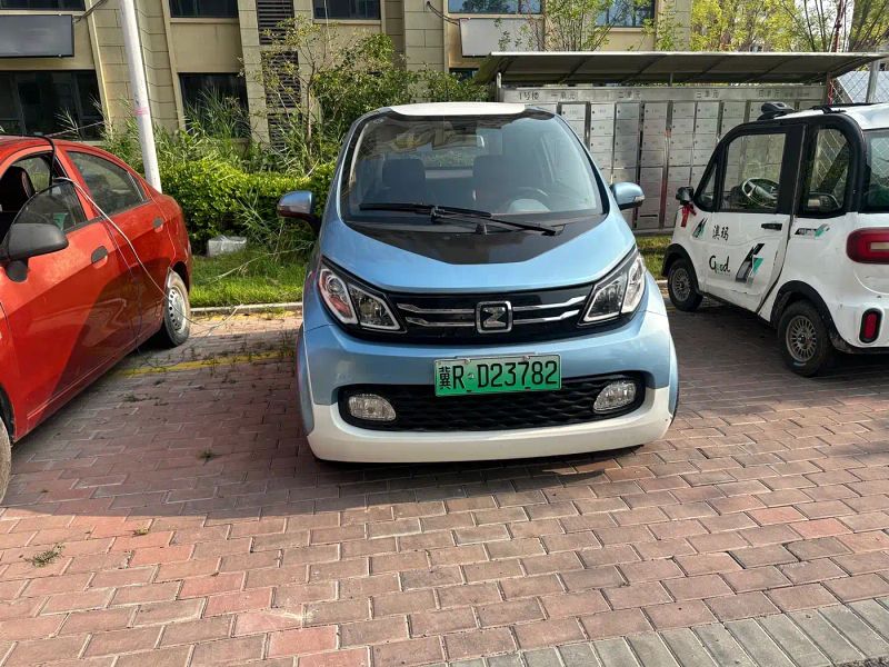 dama e200