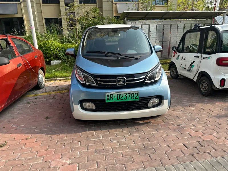dama e200