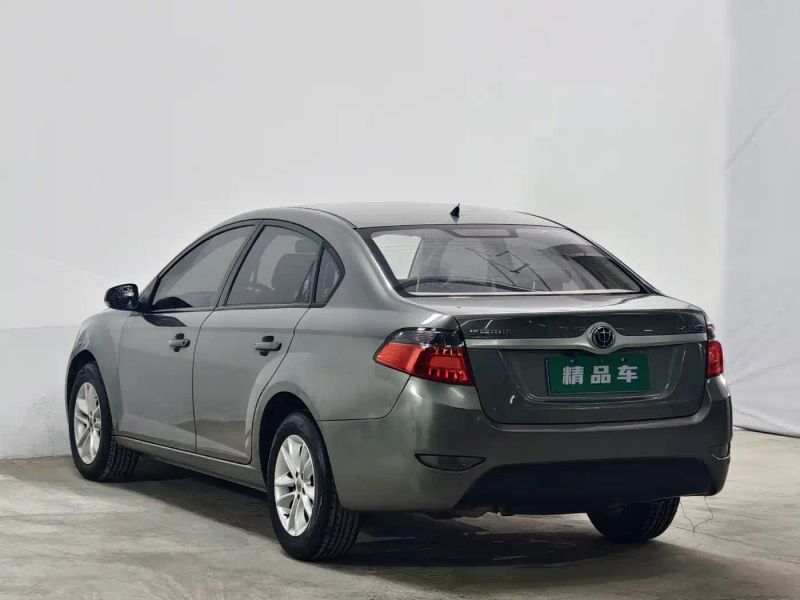 Zhonghua h330
