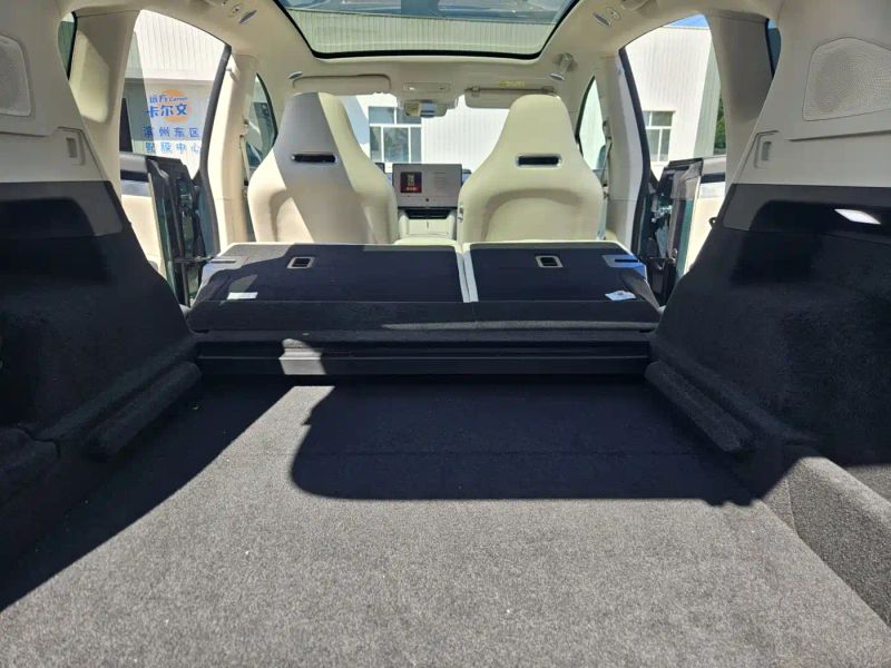 Luxeed zhijiangr7