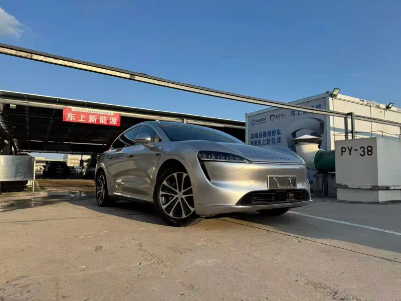 Luxeed zhijiangr7
