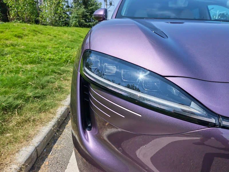 Luxeed r7