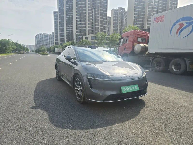 Luxeed r7
