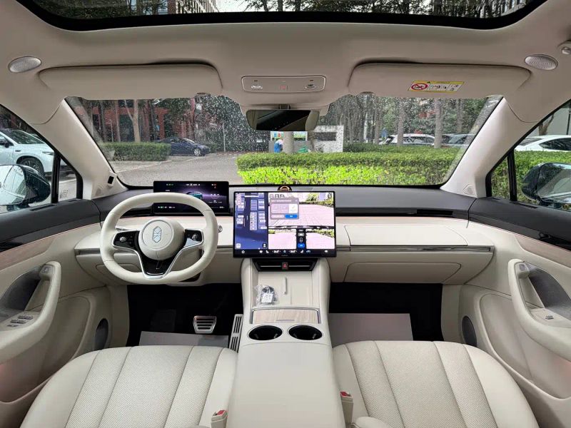 Luxeed zhijiangr7