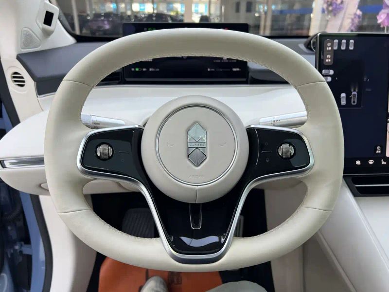 Luxeed zhijiangr7