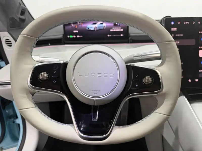 Luxeed 智界s7