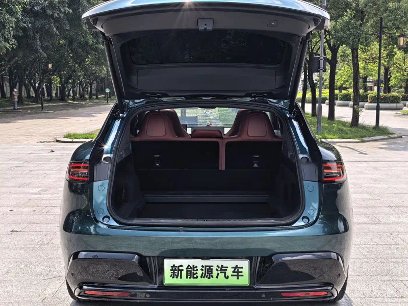Luxeed r7