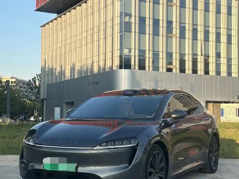 Luxeed r7