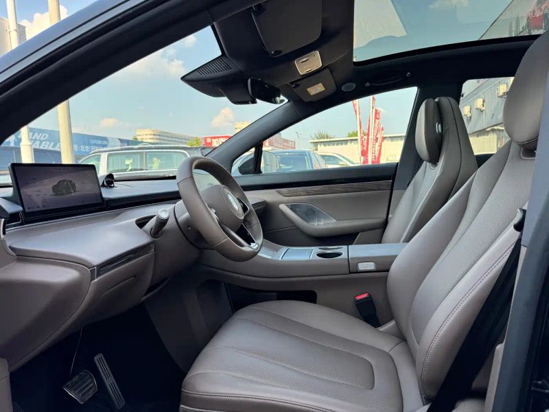 Luxeed zhijiangr7