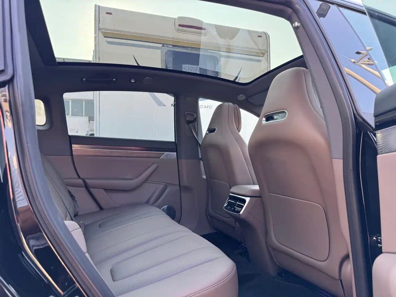 Luxeed zhijiangr7