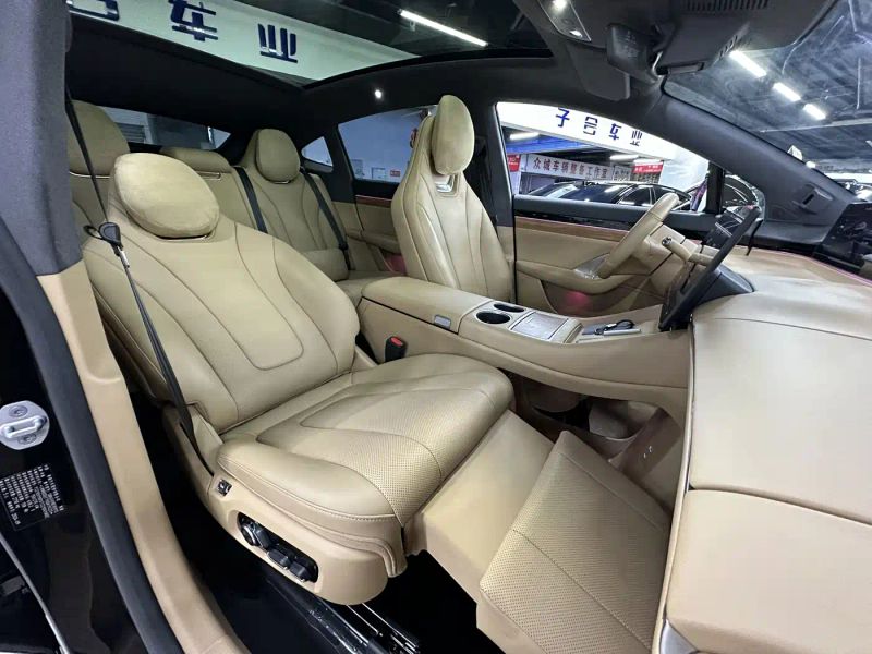 Luxeed r7
