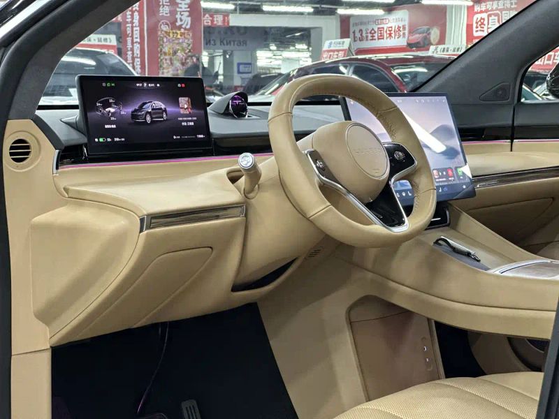 Luxeed r7