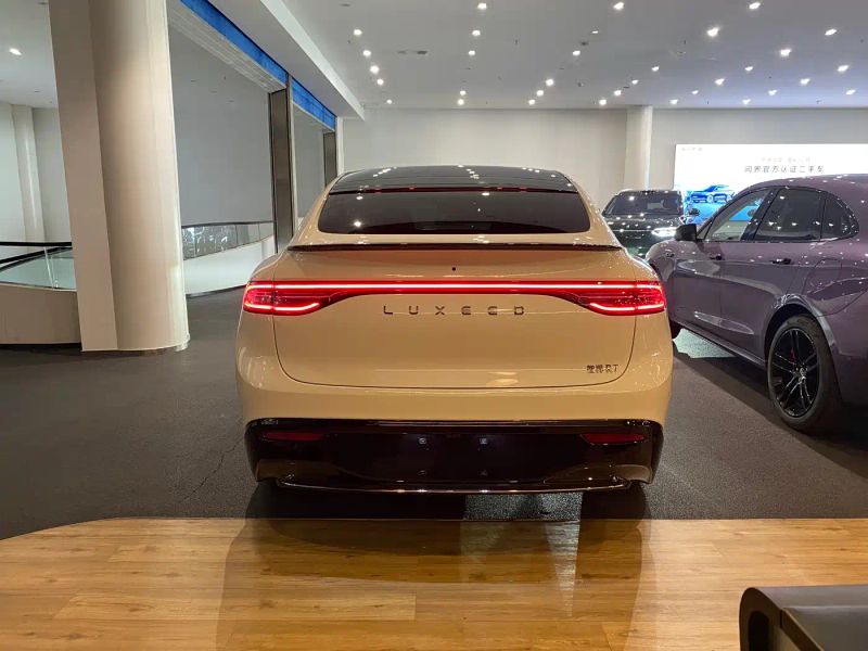 Luxeed r7